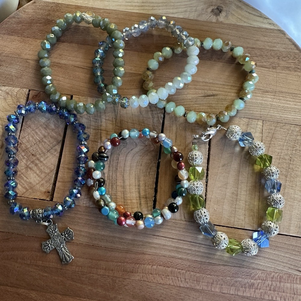 Vintage Artisan Wrap Bracelets Stretchy Pearls Stone Glass Beaded Cross Charm‎
